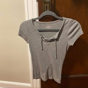 Gray tshirt